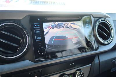 2019 Toyota Tacoma TRD Off-Road   - Photo 7 - San Diego, CA 92120