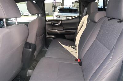 2019 Toyota Tacoma TRD Off-Road   - Photo 12 - San Diego, CA 92120