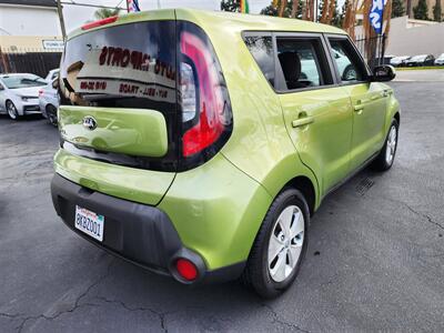 2015 Kia Soul   - Photo 4 - San Diego, CA 92120