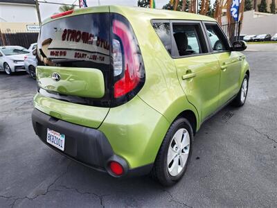 2015 Kia Soul   - Photo 5 - San Diego, CA 92120