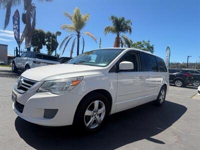 2010 Volkswagen Routan SE - Photo 7 - San Diego, CA 92120