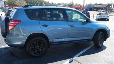 2009 Toyota RAV4   - Photo 6 - Lakeland, FL 33801