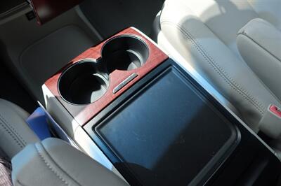 2013 Toyota Sienna XLE 8-Passenger - Photo 22 - Lakeland, FL 33801