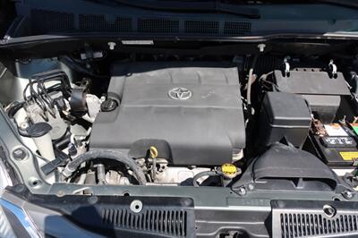 2013 Toyota Sienna XLE 8-Passenger - Photo 42 - Lakeland, FL 33801