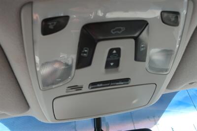 2013 Toyota Sienna XLE 8-Passenger - Photo 23 - Lakeland, FL 33801