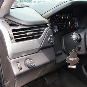2015 Chevrolet Tahoe LTZ   - Photo 13 - Lakeland, FL 33801