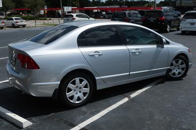 2008 Honda Civic LX - Photo 5 - Lakeland, FL 33801