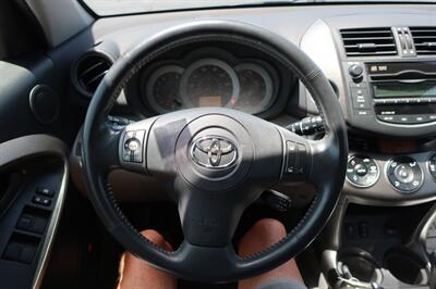 2010 Toyota RAV4 Limited   - Photo 18 - Lakeland, FL 33801