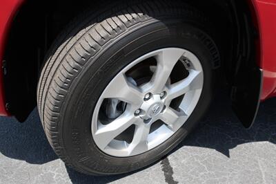 2010 Toyota RAV4 Limited   - Photo 33 - Lakeland, FL 33801