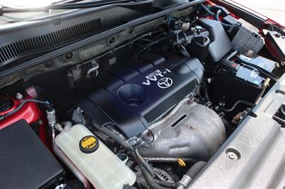 2010 Toyota RAV4 Limited   - Photo 37 - Lakeland, FL 33801
