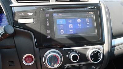 2015 Honda Fit EX-L - Photo 18 - Lakeland, FL 33801