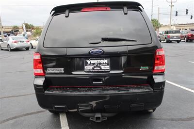 2011 Ford Escape XLT   - Photo 7 - Lakeland, FL 33801