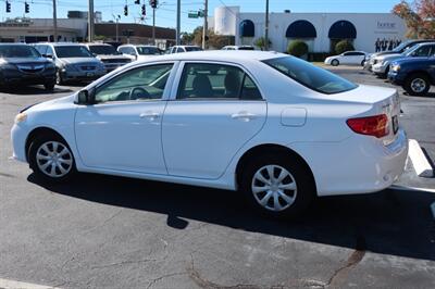 2009 Toyota Corolla LE   - Photo 10 - Lakeland, FL 33801