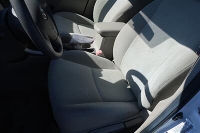 2009 Toyota Corolla LE   - Photo 14 - Lakeland, FL 33801