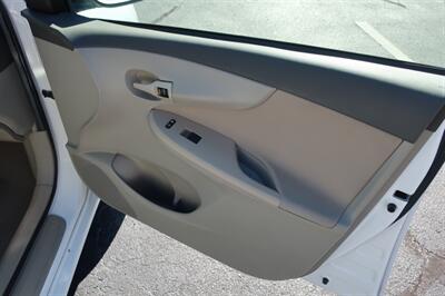 2009 Toyota Corolla LE   - Photo 22 - Lakeland, FL 33801