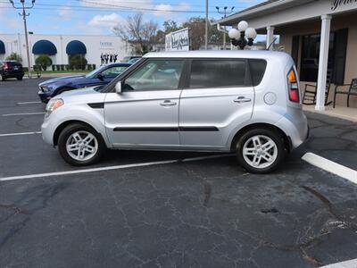 2011 Kia Soul +   - Photo 8 - Lakeland, FL 33801