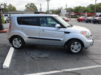 2011 Kia Soul +   - Photo 4 - Lakeland, FL 33801