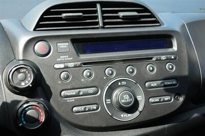 2012 Honda Fit Sport   - Photo 15 - Lakeland, FL 33801