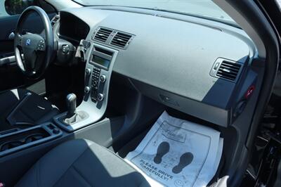 2011 Volvo C30 T5   - Photo 14 - Lakeland, FL 33801