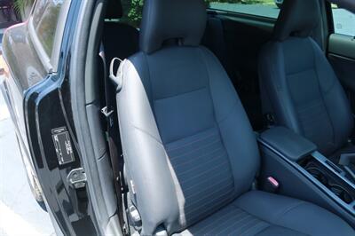 2011 Volvo C30 T5   - Photo 17 - Lakeland, FL 33801