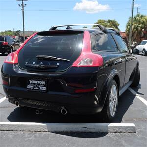 2011 Volvo C30 T5 - Photo 38 - Lakeland, FL 33801