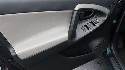 2011 Toyota RAV4 Sport   - Photo 11 - Lakeland, FL 33801