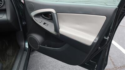2011 Toyota RAV4 Sport   - Photo 22 - Lakeland, FL 33801