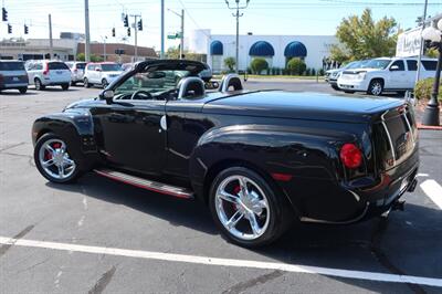 2004 Chevrolet SSR LS   - Photo 39 - Lakeland, FL 33801