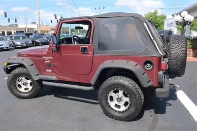 2001 Jeep Wrangler Sport   - Photo 12 - Lakeland, FL 33801