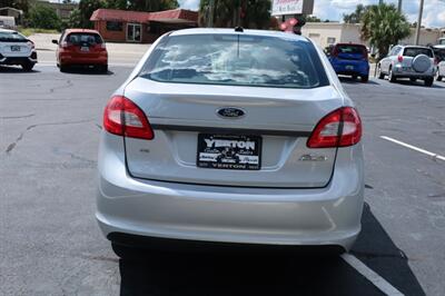 2012 Ford Fiesta SE   - Photo 7 - Lakeland, FL 33801