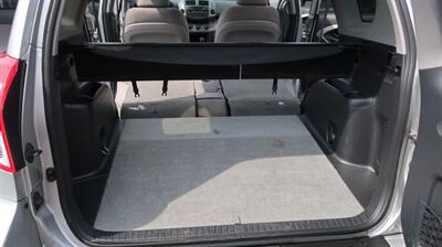2012 Toyota RAV4 - Photo 29 - Lakeland, FL 33801