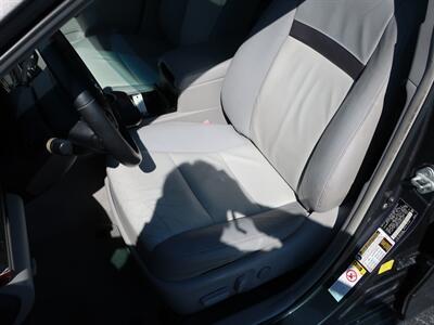 2012 Toyota Camry XLE   - Photo 14 - Lakeland, FL 33801