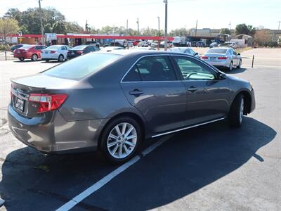 2012 Toyota Camry XLE   - Photo 6 - Lakeland, FL 33801