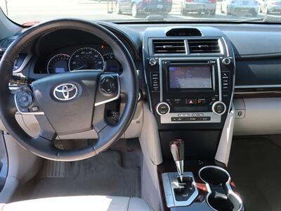 2012 Toyota Camry XLE   - Photo 17 - Lakeland, FL 33801