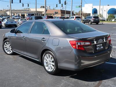2012 Toyota Camry XLE   - Photo 9 - Lakeland, FL 33801