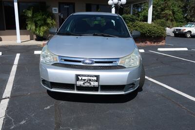 2010 Ford Focus SE   - Photo 3 - Lakeland, FL 33801