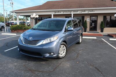 2015 Toyota Sienna XLE Premium 8-Passen   - Photo 1 - Lakeland, FL 33801