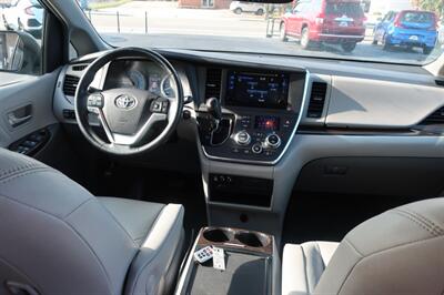 2015 Toyota Sienna XLE Premium 8-Passen   - Photo 28 - Lakeland, FL 33801