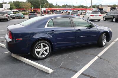 2009 Chevrolet Malibu LS   - Photo 5 - Lakeland, FL 33801
