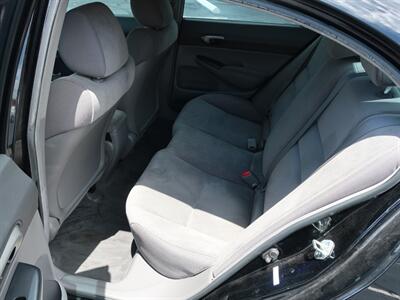 2010 Honda Civic LX - Photo 23 - Lakeland, FL 33801