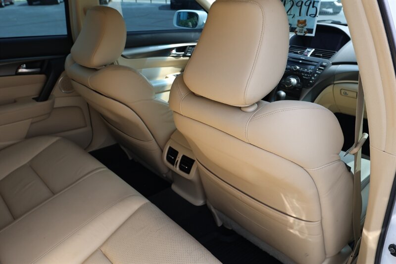 2014 Acura TL photo 16