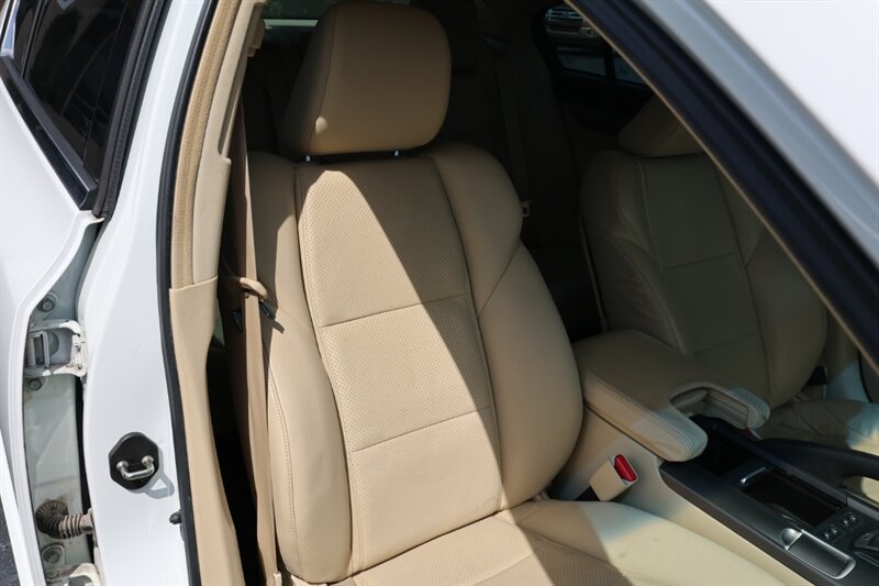 2014 Acura TL photo 21