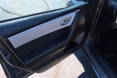 2017 Toyota Corolla LE   - Photo 11 - Lakeland, FL 33801