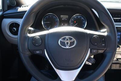 2017 Toyota Corolla LE   - Photo 14 - Lakeland, FL 33801