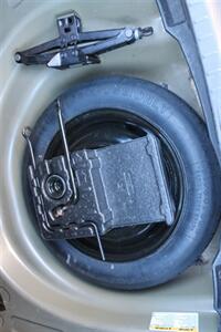 2017 Toyota Corolla LE   - Photo 23 - Lakeland, FL 33801