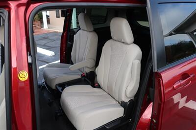 2012 Mazda Mazda5 Touring - Photo 12 - Lakeland, FL 33801