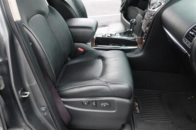 2015 INFINITI QX80 - Photo 24 - Lakeland, FL 33801