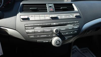 2010 Honda Accord EX-L V6 - Photo 18 - Lakeland, FL 33801