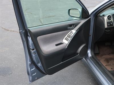 2006 Toyota Matrix XR   - Photo 11 - Lakeland, FL 33801