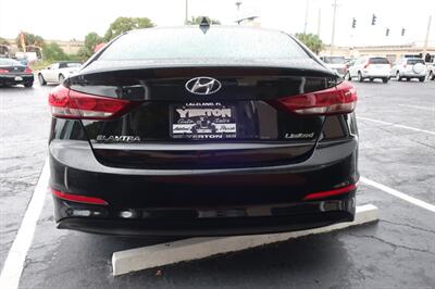 2017 Hyundai ELANTRA Limited   - Photo 8 - Lakeland, FL 33801